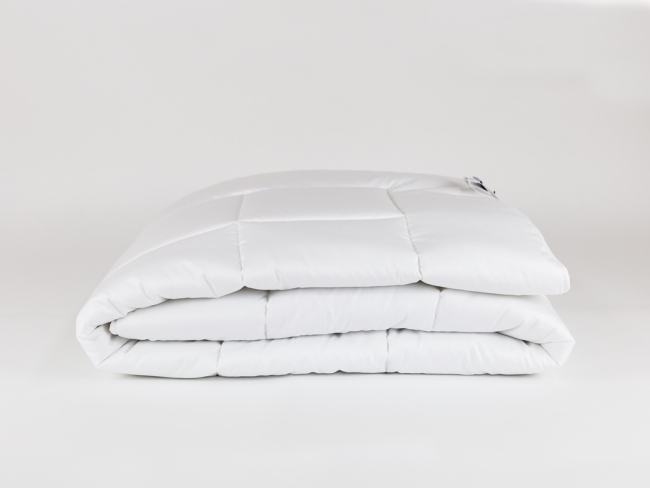 Одеяло стеганное (Premium Familie Non-Allergenic) всесезонное, размер 160 х 220